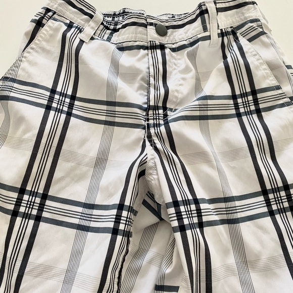 Old Navy Boys’ Swimsuit/Swim Shorts (10-12 YRS) - Picture 2 of 6